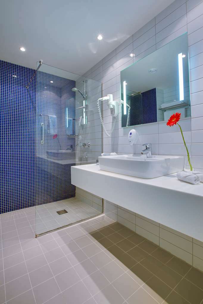 Park Inn By Radisson Astrakhan Room photo